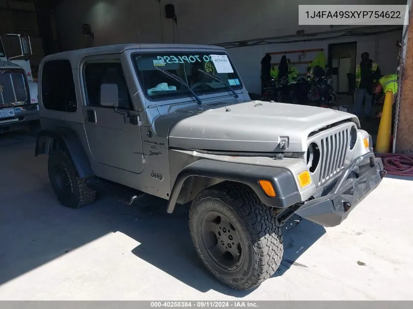 2000 Jeep Wrangler Sport VIN: 1J4FA49SXYP754622 Lot: 40258384