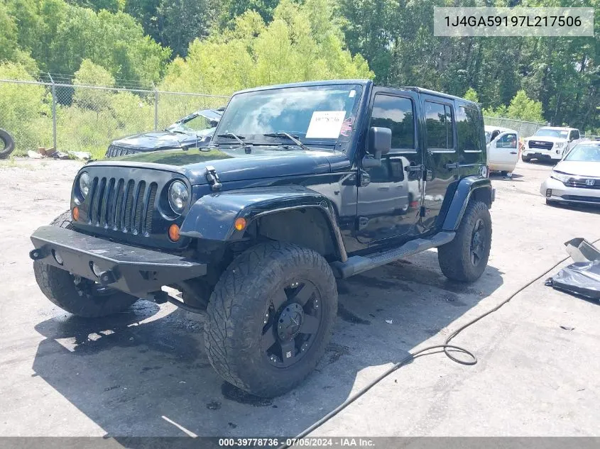 2007 Jeep Wrangler Unlimited Sahara VIN: 1J4GA59197L217506 Lot: 39778736