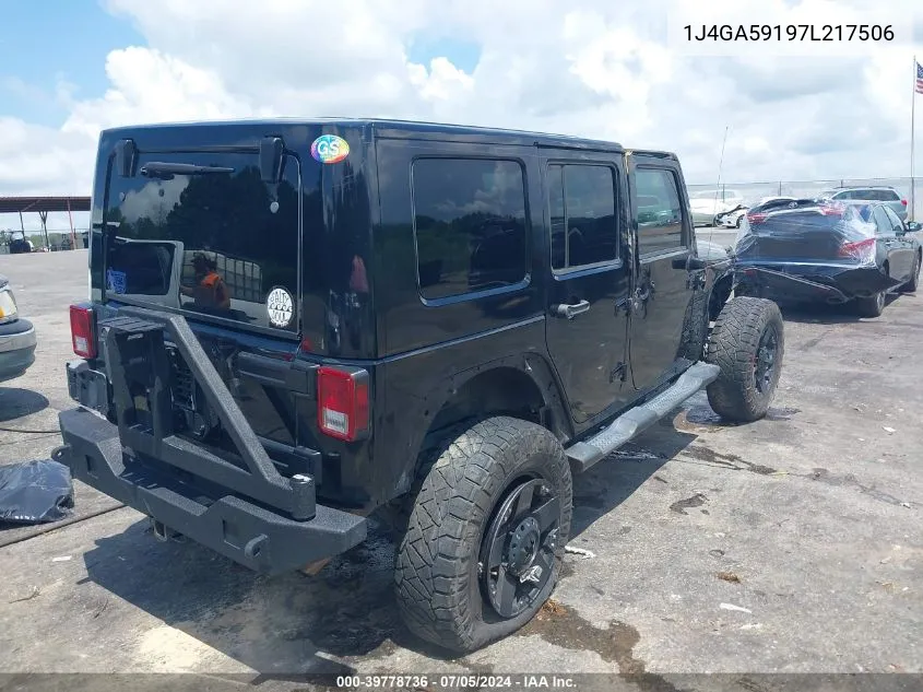 2007 Jeep Wrangler Unlimited Sahara VIN: 1J4GA59197L217506 Lot: 39778736