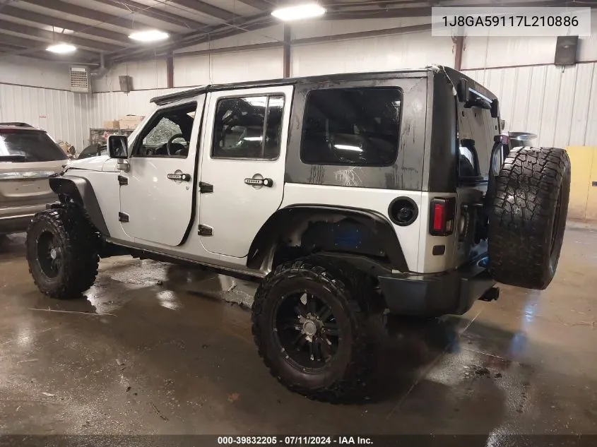 1J8GA59117L210886 2007 Jeep Wrangler Unlimited Sahara