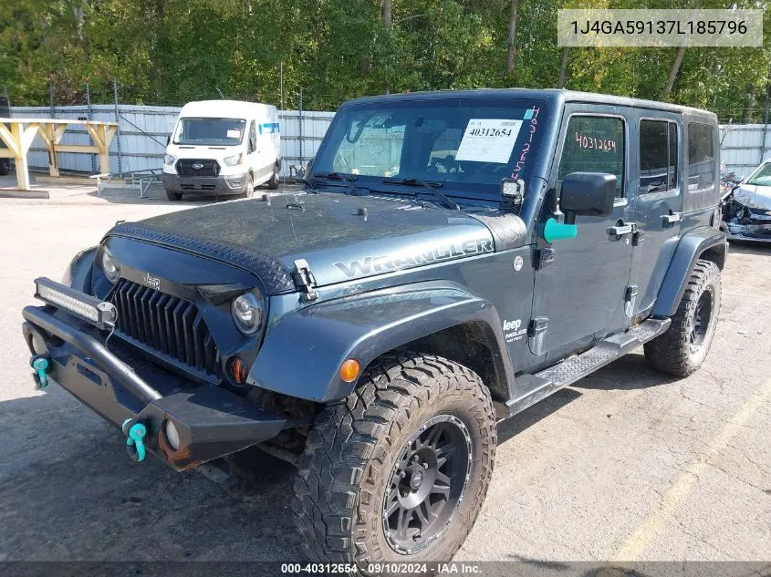 2007 Jeep Wrangler Unlimited Sahara VIN: 1J4GA59137L185796 Lot: 40312654