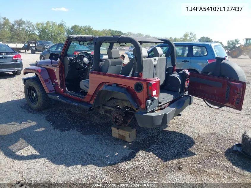 2007 Jeep Wrangler Sahara VIN: 1J4FA54107L127437 Lot: 40315198