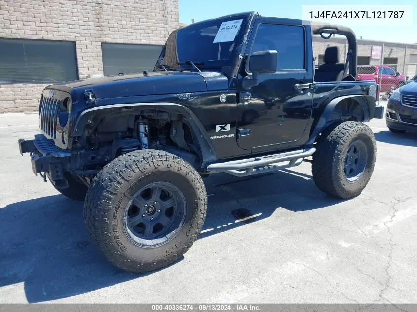 2007 Jeep Wrangler X VIN: 1J4FA241X7L121787 Lot: 40336274