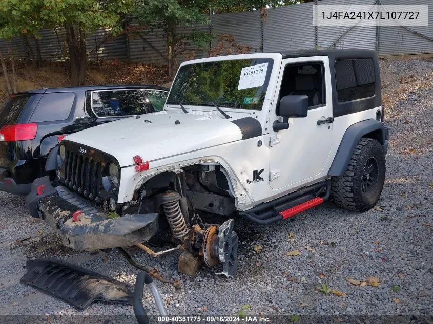 2007 Jeep Wrangler X VIN: 1J4FA241X7L107727 Lot: 40351775