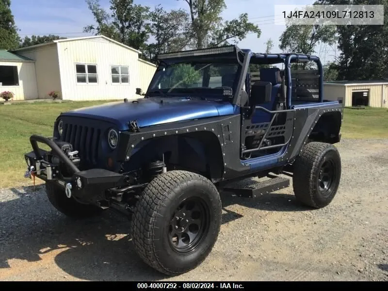 2009 Jeep Wrangler X VIN: 1J4FA24109L712813 Lot: 40007292