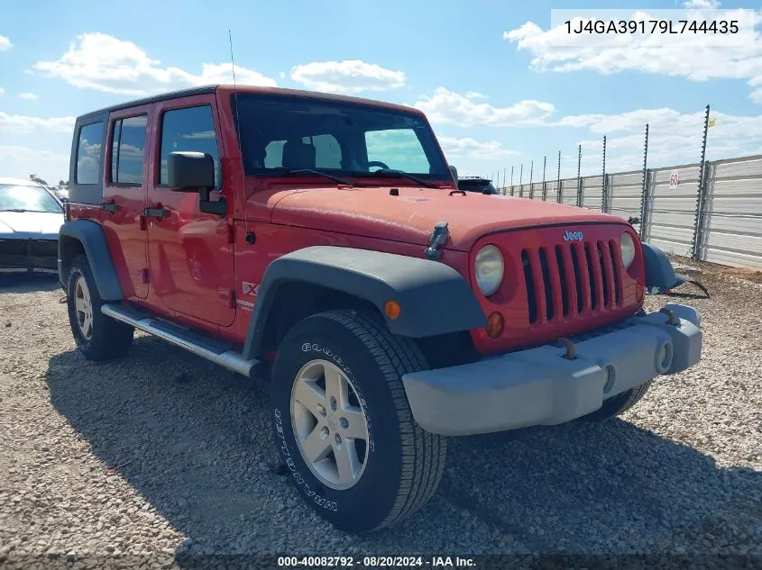 2009 Jeep Wrangler Unlimited X VIN: 1J4GA39179L744435 Lot: 40082792