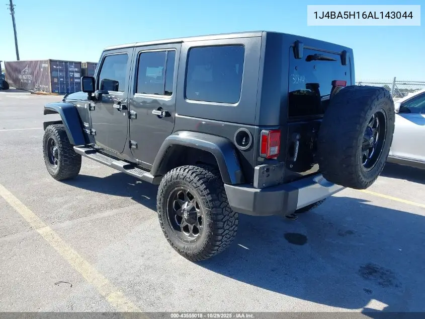 1J4BA5H16AL143044 2010 Jeep Wrangler Unlimited Sahara