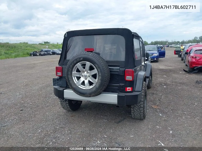 1J4BA7H17BL602711 2011 Jeep Wrangler Unlimited 70Th Anniversary