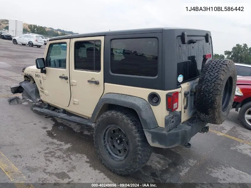 1J4BA3H10BL586442 2011 Jeep Wrangler Unlimited Sport