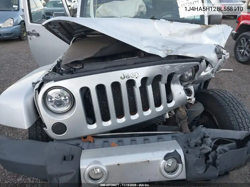 1J4HA5H12BL558910 2011 Jeep Wrangler Unlimited Sahara