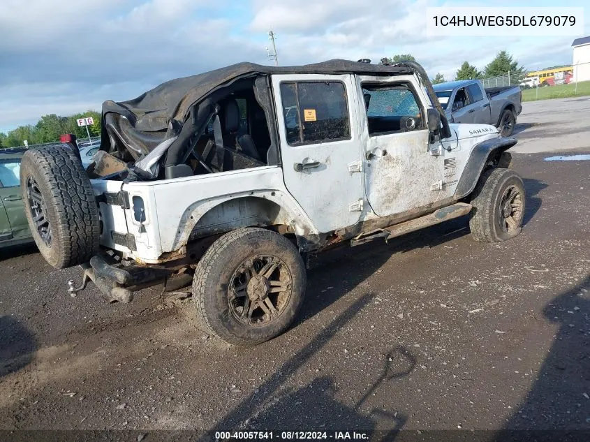 1C4HJWEG5DL679079 2013 Jeep Wrangler Unlimited Sahara