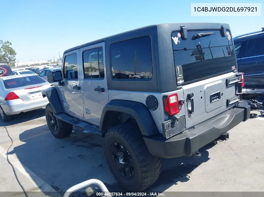 2013 Jeep Wrangler Unlimited Sport VIN: 1C4BJWDG2DL697921 Lot: 40257634