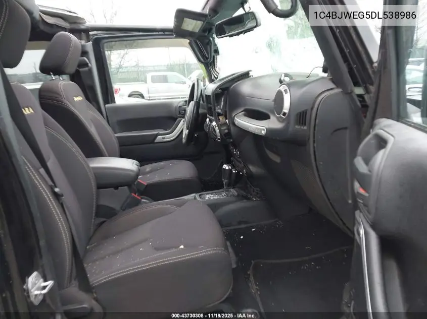 1C4BJWEG5DL538986 2013 Jeep Wrangler Unlimited Sahara