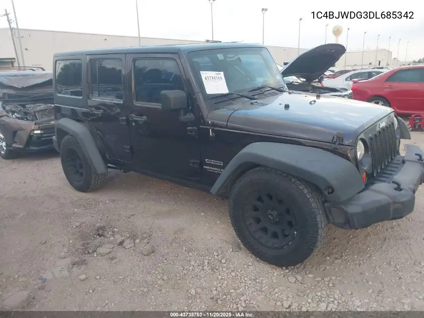 1C4BJWDG3DL685342 2013 Jeep Wrangler Unlimited Sport