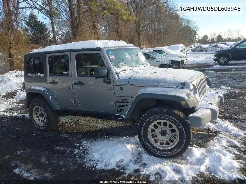 1C4HJWDG5DL603945 2013 Jeep Wrangler Unlimited Sport