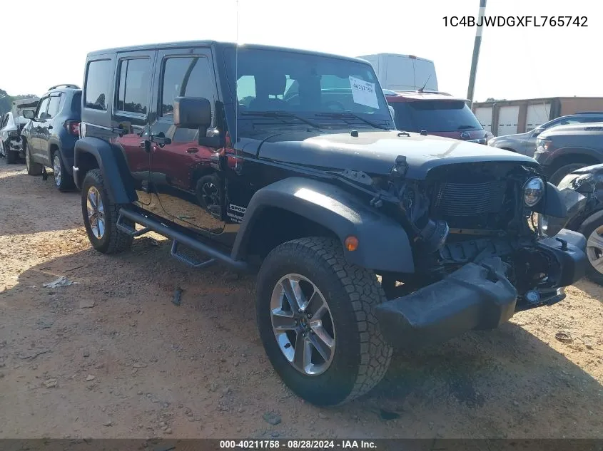 1C4BJWDGXFL765742 2015 Jeep Wrangler Unlimited Sport