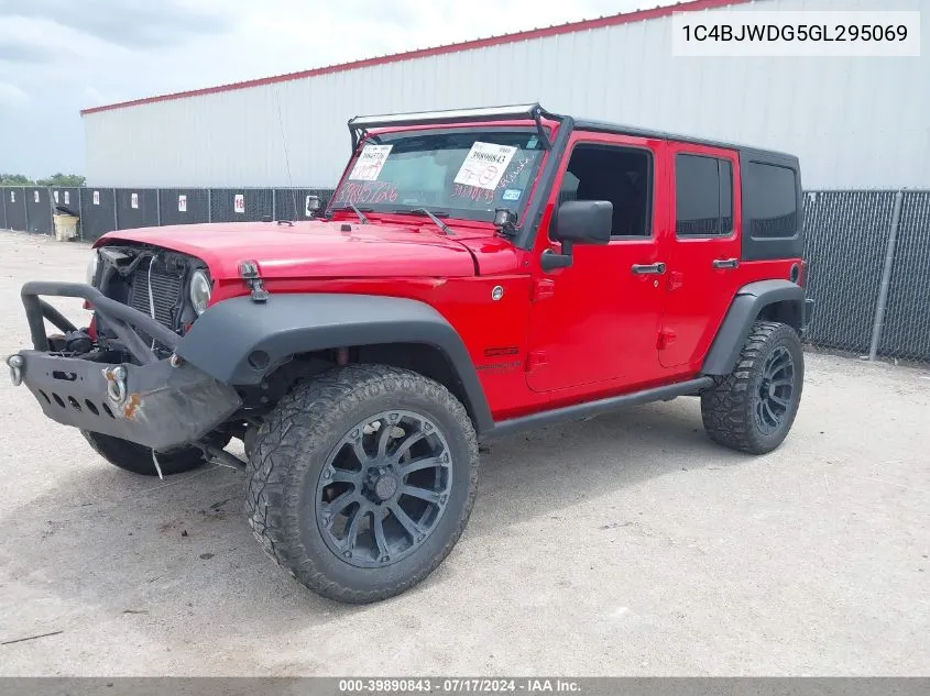 1C4BJWDG5GL295069 2016 Jeep Wrangler Unlimited Sport