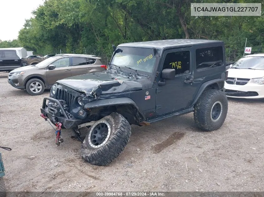 2016 Jeep Wrangler Sport VIN: 1C4AJWAG1GL227707 Lot: 39984768