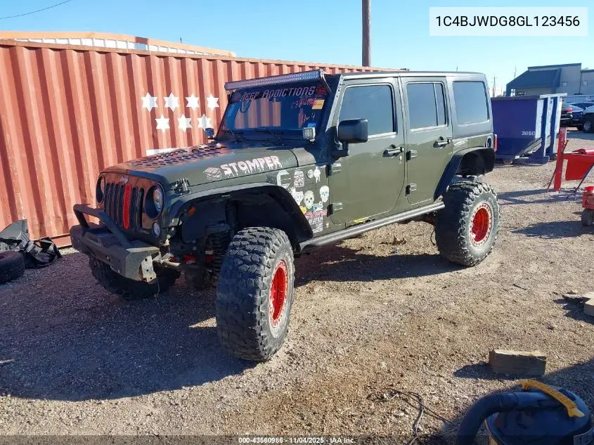 1C4BJWDG8GL123456 2016 Jeep Wrangler Unlimited Sport