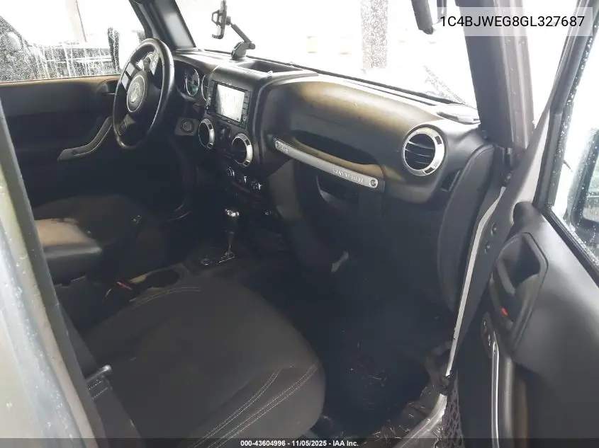 1C4BJWEG8GL327687 2016 Jeep Wrangler Unlimited Sahara