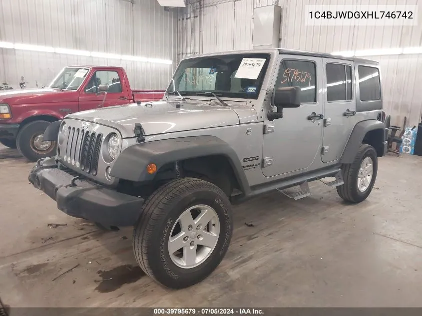 1C4BJWDGXHL746742 2017 Jeep Wrangler Unlimited Sport 4X4