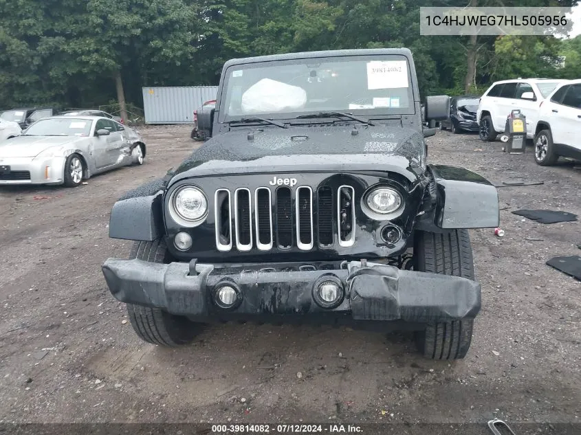 1C4HJWEG7HL505956 2017 Jeep Wrangler Unlimited Sahara