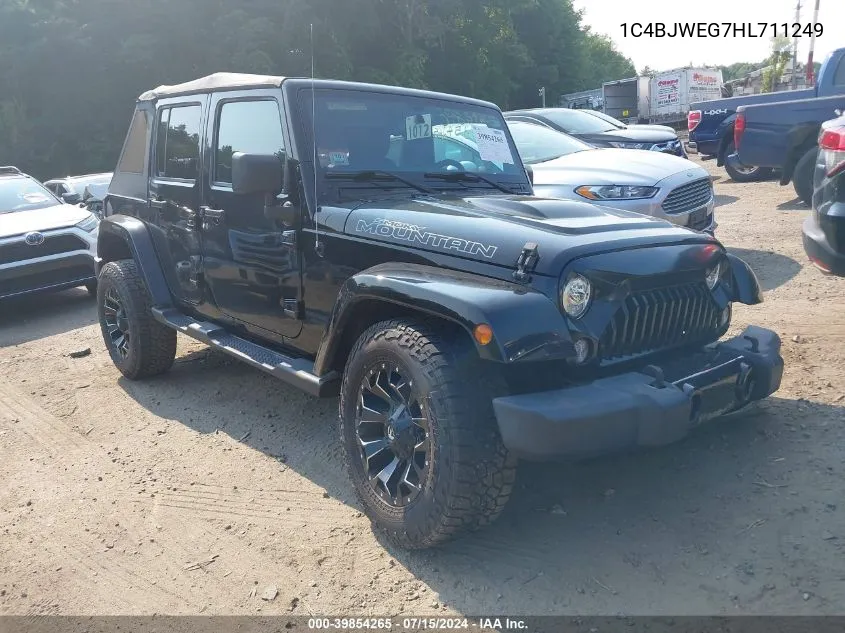 1C4BJWEG7HL711249 2017 Jeep Wrangler Unlimited Smoky Mountain 4X4