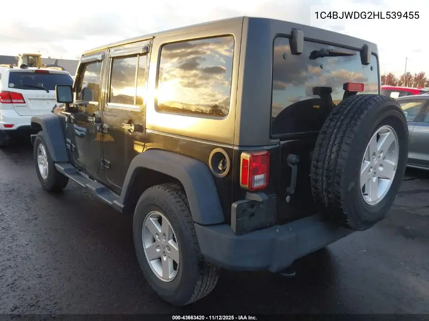 1C4BJWDG2HL539455 2017 Jeep Wrangler Unlimited Sport 4X4