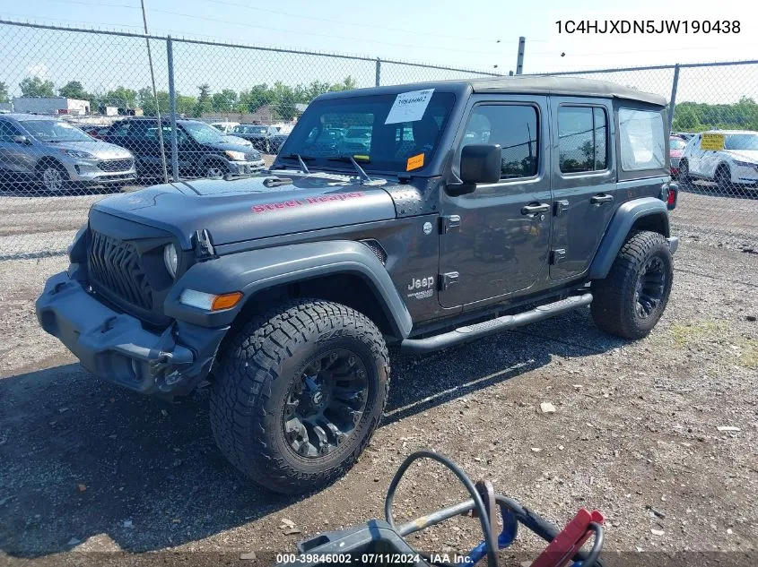 1C4HJXDN5JW190438 2018 Jeep Wrangler Unlimited Sport 4X4