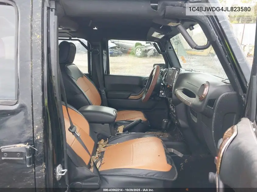 1C4BJWDG4JL823580 2018 Jeep Wrangler Jk Unlimited Sport 4X4