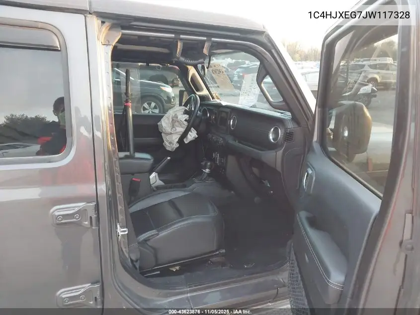 1C4HJXEG7JW117328 2018 Jeep Wrangler Unlimited Sahara 4X4