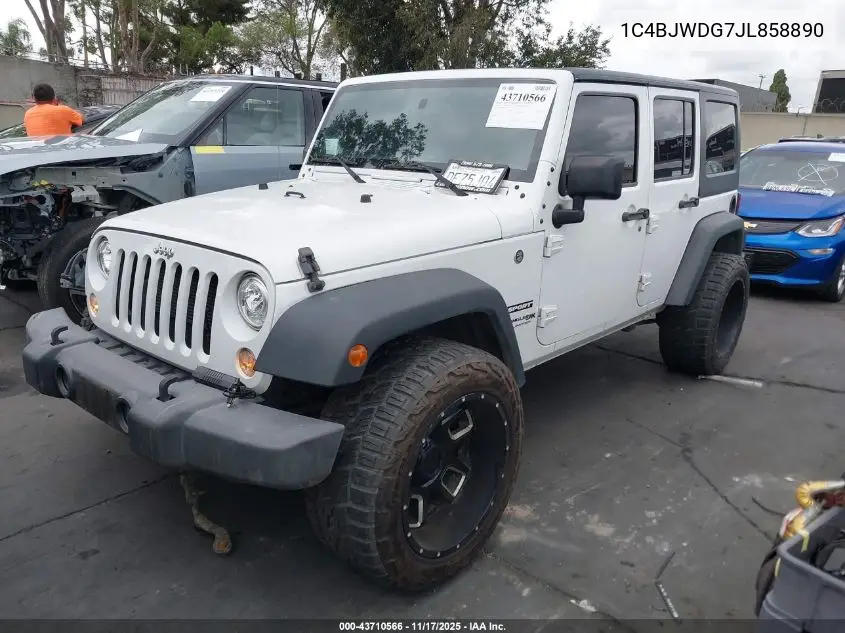 1C4BJWDG7JL858890 2018 Jeep Wrangler Jk Unlimited Sport 4X4
