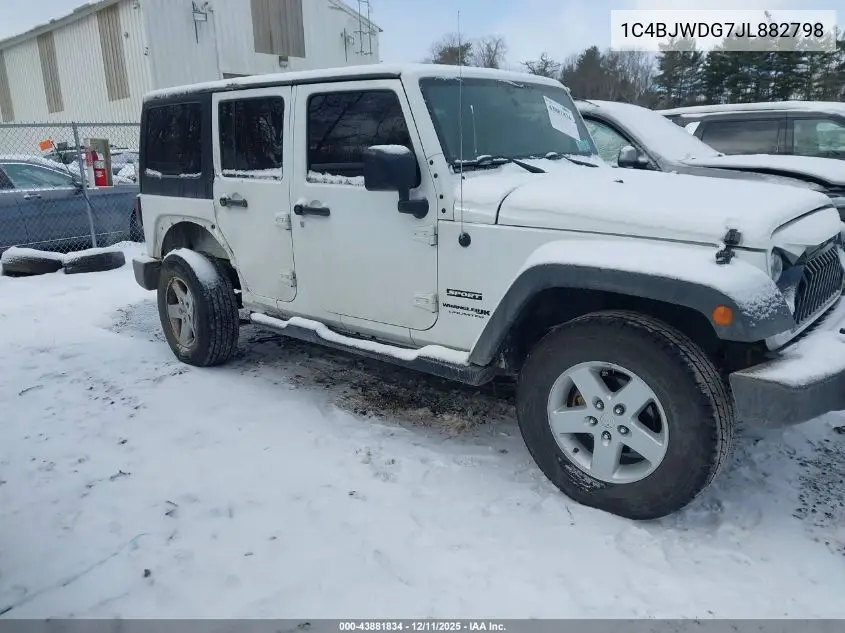 1C4BJWDG7JL882798 2018 Jeep Wrangler Jk Unlimited Sport S 4X4