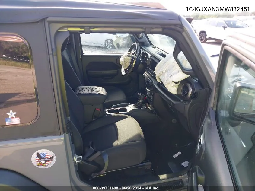 2021 Jeep Wrangler Sport VIN: 1C4GJXAN3MW832451 Lot: 39731698