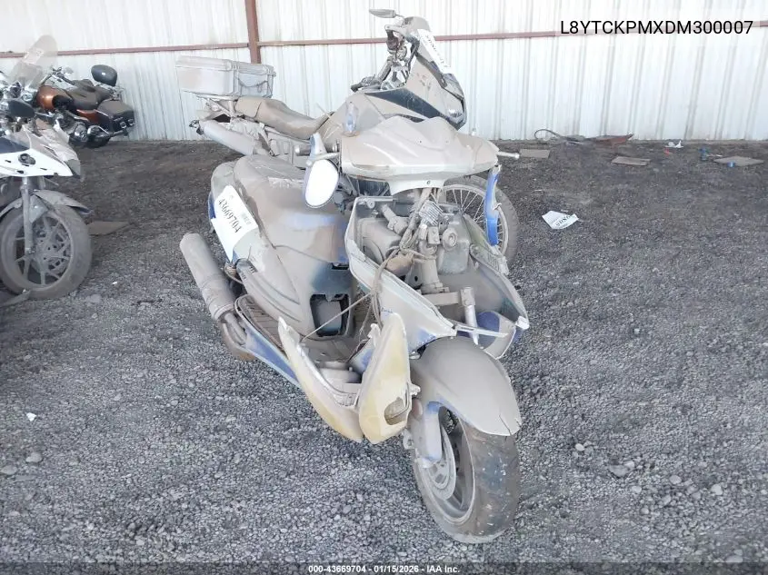 L8YTCKPMXDM300007 2013 Jonway Scooter