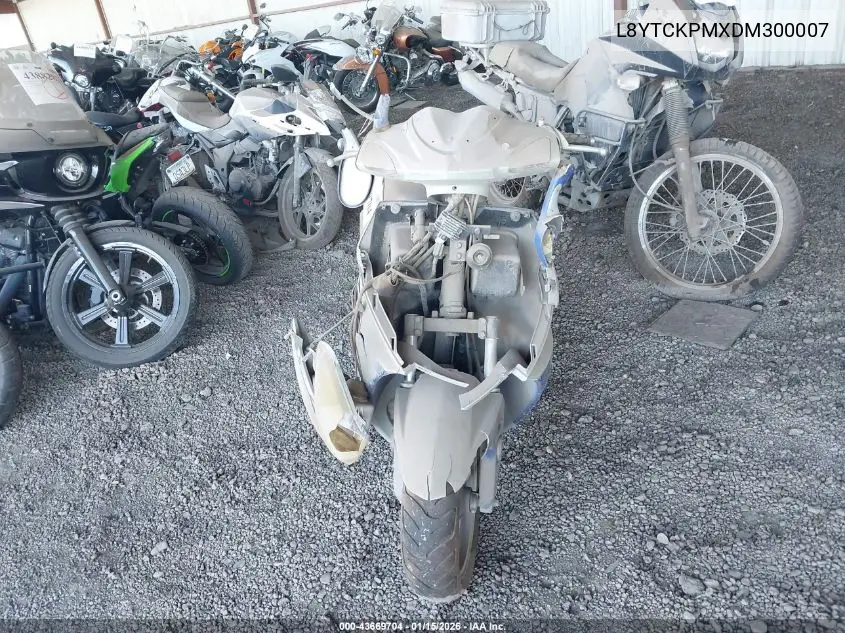 L8YTCKPMXDM300007 2013 Jonway Scooter