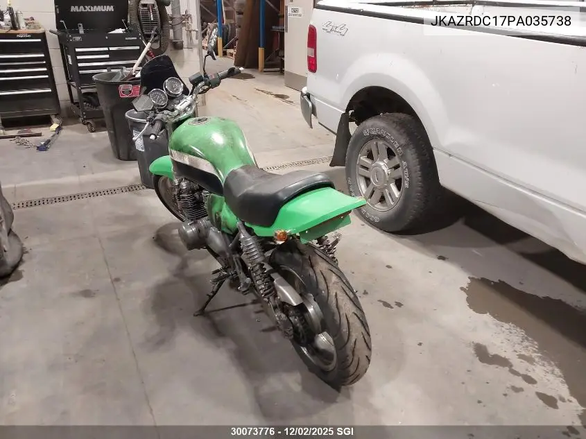 JKAZRDC17PA035738 1993 Kawasaki Zr750