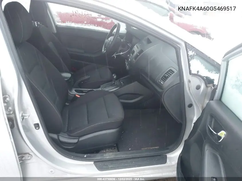 KNAFK4A60G5469517 2016 Kia Forte Lx