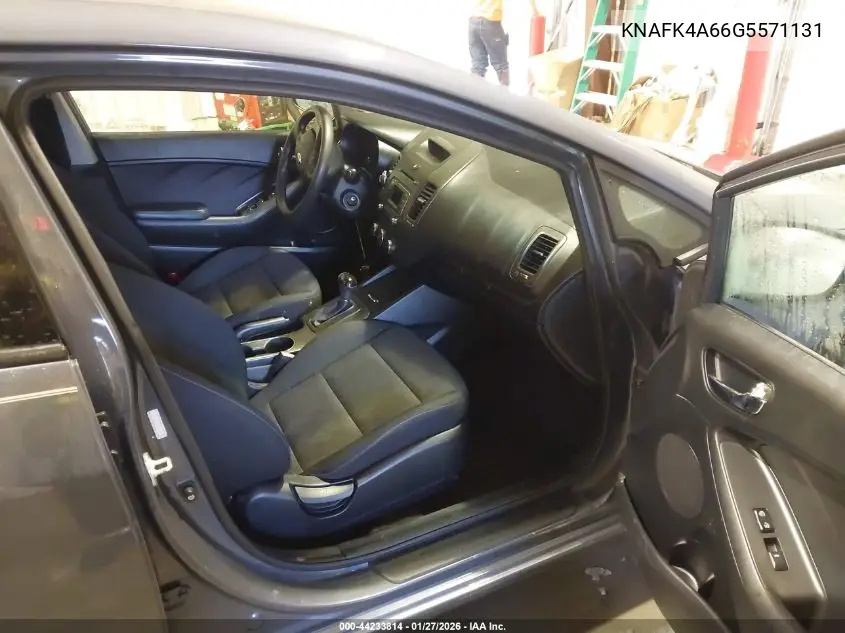 KNAFK4A66G5571131 2016 Kia Forte Lx