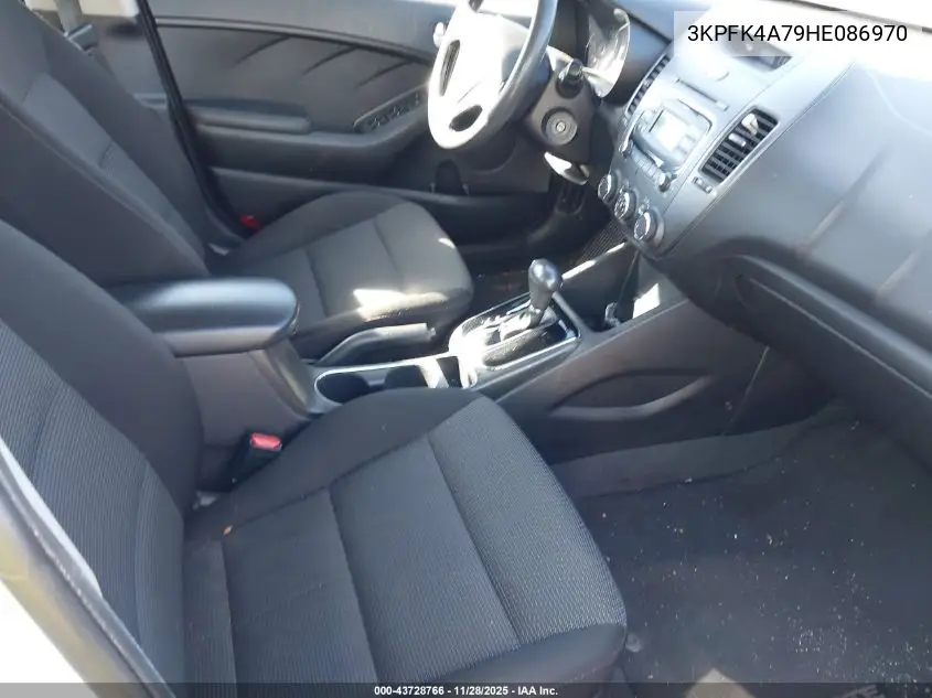 3KPFK4A79HE086970 2017 Kia Forte Lx