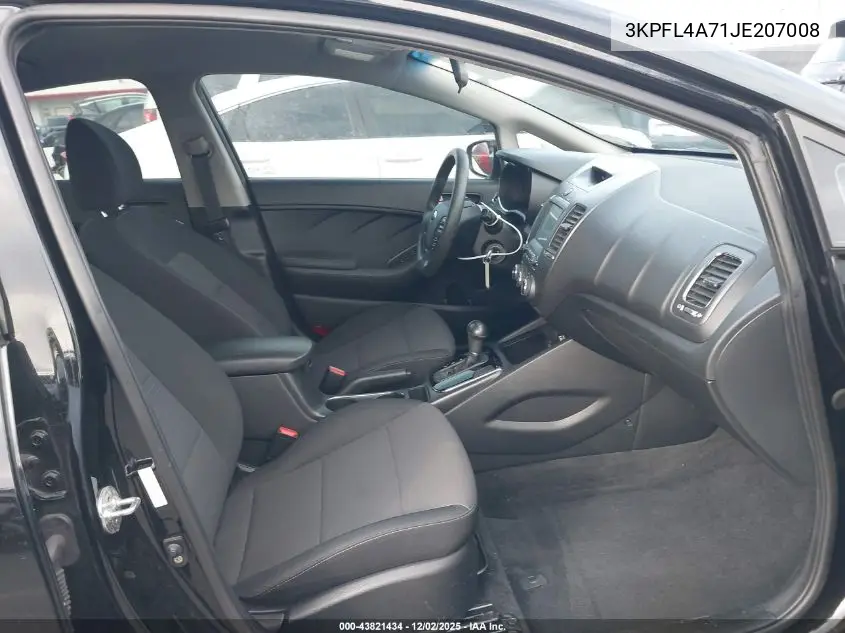 3KPFL4A71JE207008 2018 Kia Forte Lx