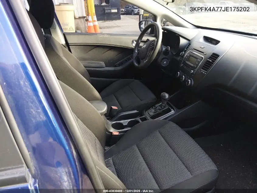 3KPFK4A77JE175202 2018 Kia Forte Lx