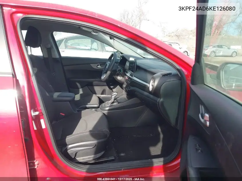3KPF24AD6KE126080 2019 Kia Forte Lxs