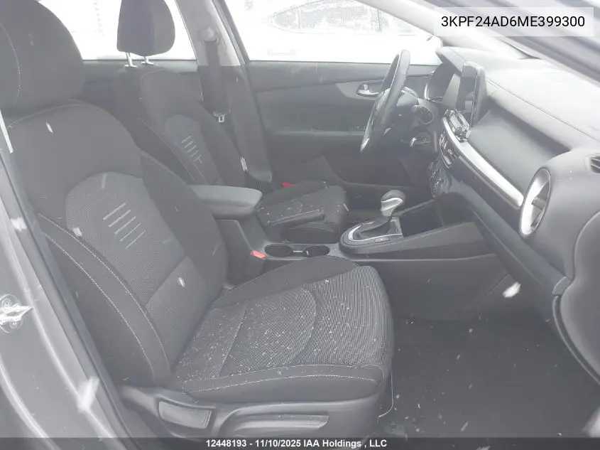 3KPF24AD6ME399300 2021 Kia Forte Fe/Lxs