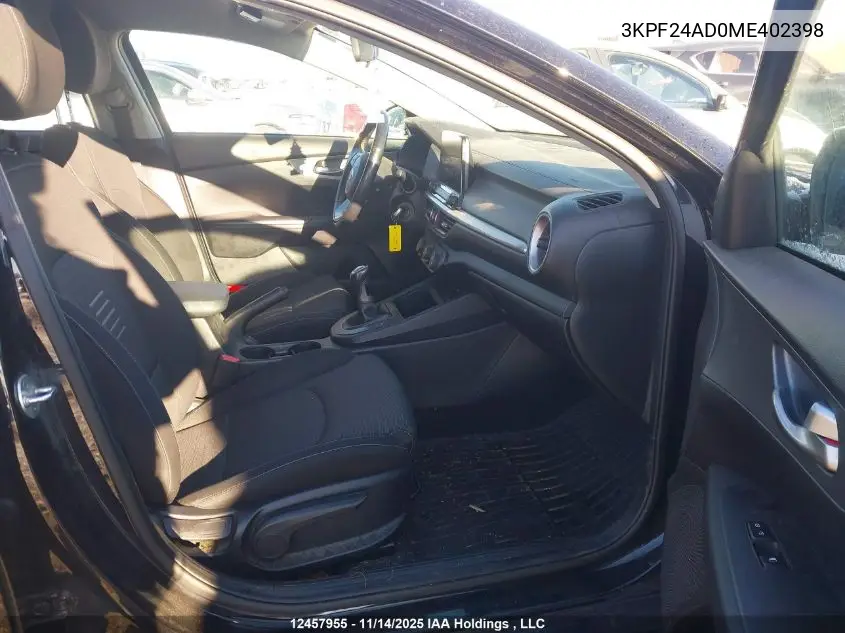 3KPF24AD0ME402398 2021 Kia Forte Fe/Lxs