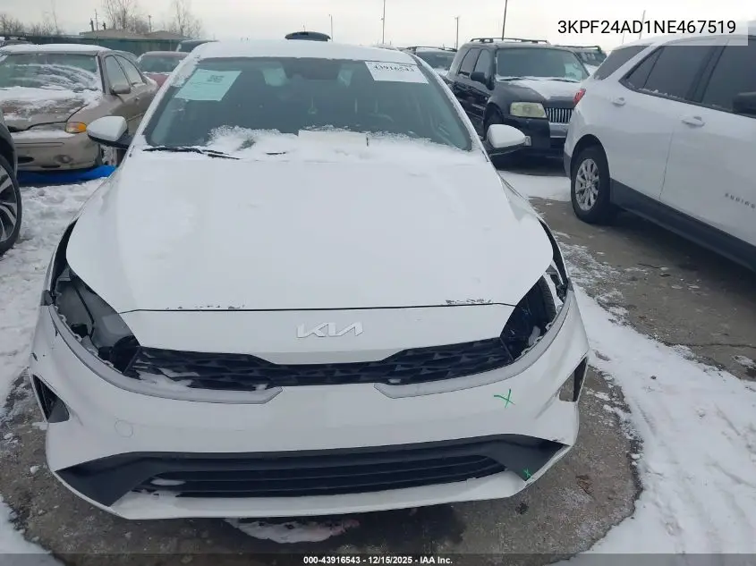 3KPF24AD1NE467519 2022 Kia Forte Lxs
