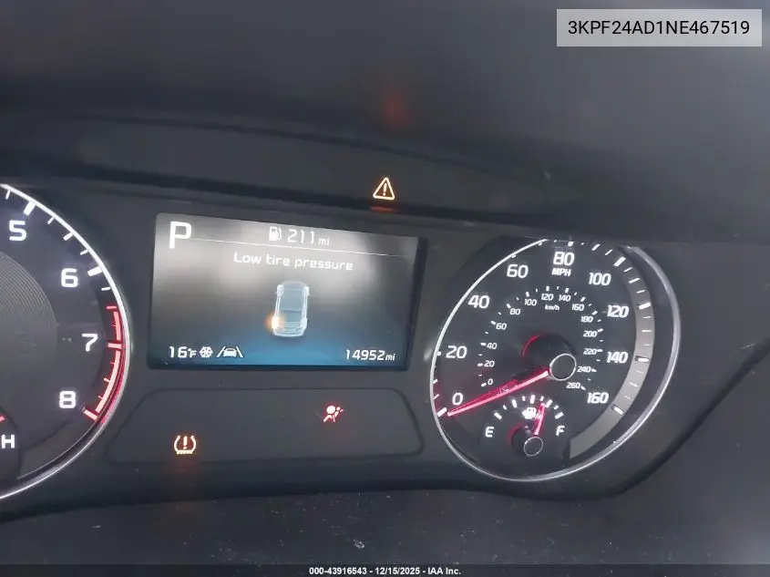 3KPF24AD1NE467519 2022 Kia Forte Lxs