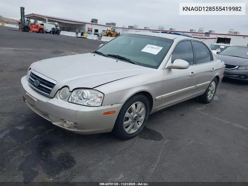 KNAGD128555419982 2005 Kia Optima Ex V6/Lx V6