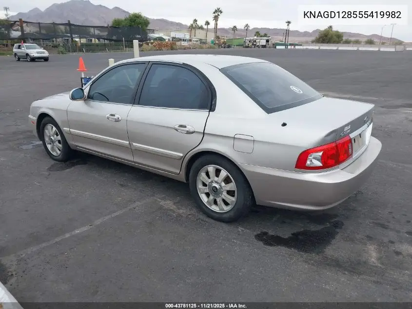 KNAGD128555419982 2005 Kia Optima Ex V6/Lx V6