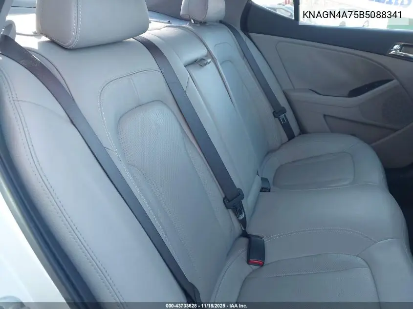 KNAGN4A75B5088341 2011 Kia Optima Ex